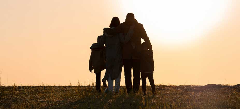 Famílias emocionalmente inteiras